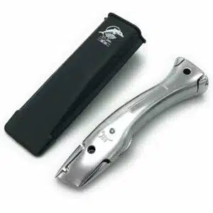 Cutter pro pour découper le gazon synthétique