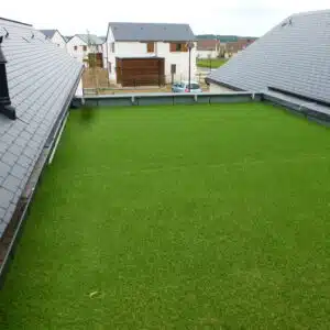 Chantier gazon synthétique Roof'Green de chez Green Avenue